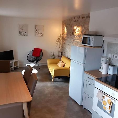 Joli Appartement Les Archers Montpeyroux (Puy-de-Dome) Exterior foto