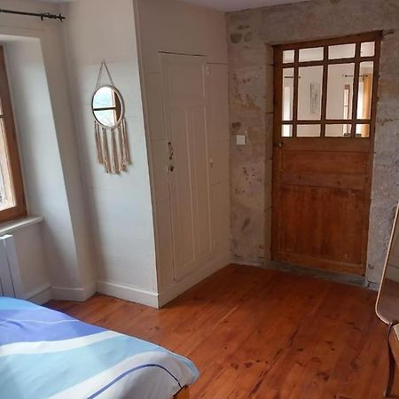 Joli Appartement Les Archers Montpeyroux (Puy-de-Dome) Exterior foto